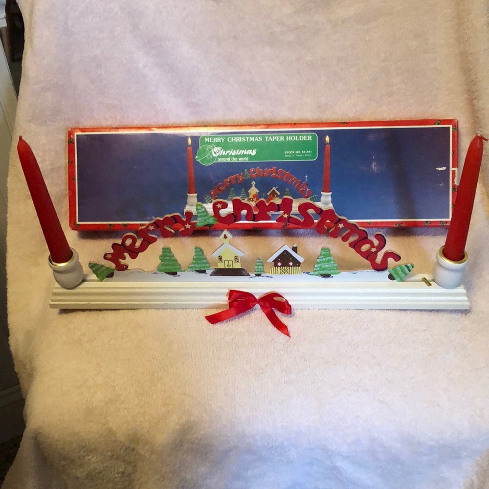 Candle holder “Merry Christmas” ‘80s to ‘90s vintage w/2 original red candles